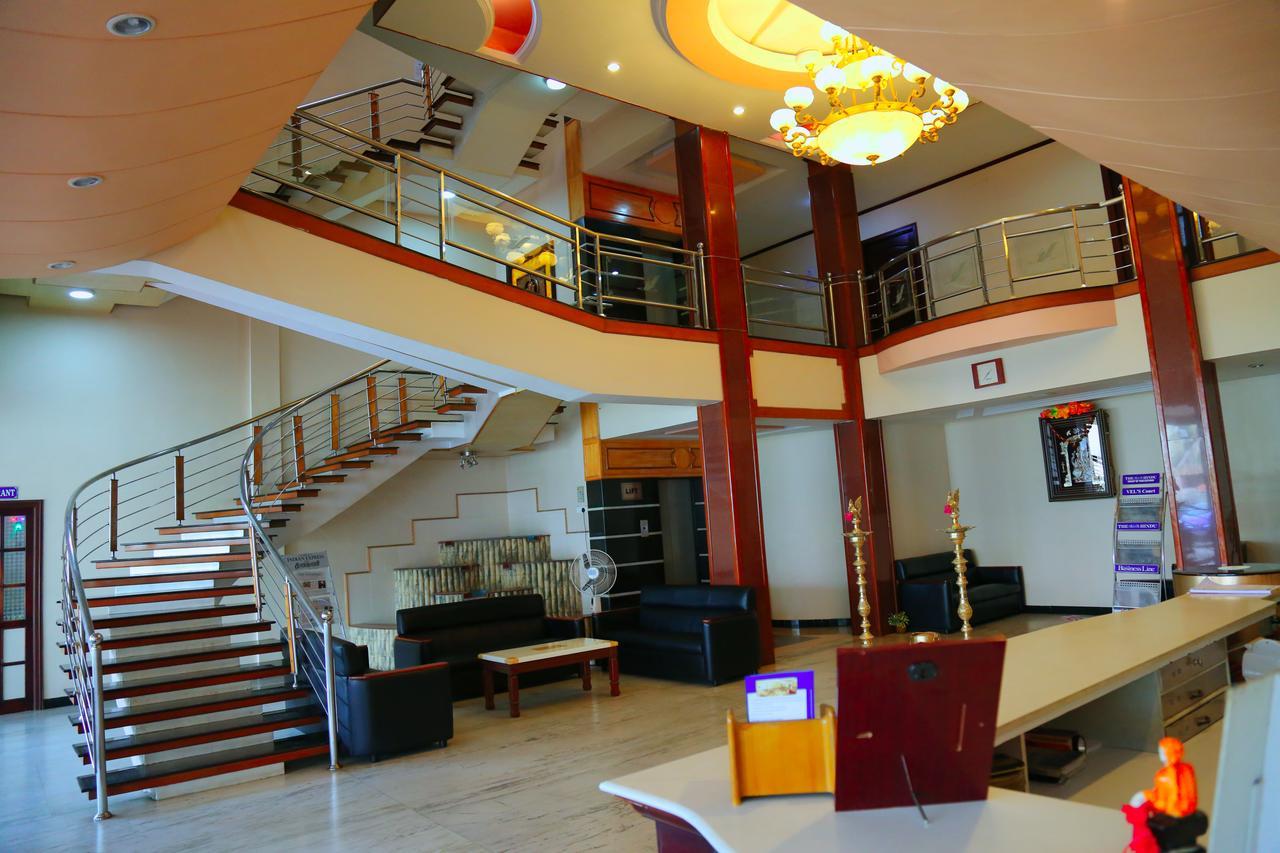 Hotel Vels Court Palni Kültér fotó