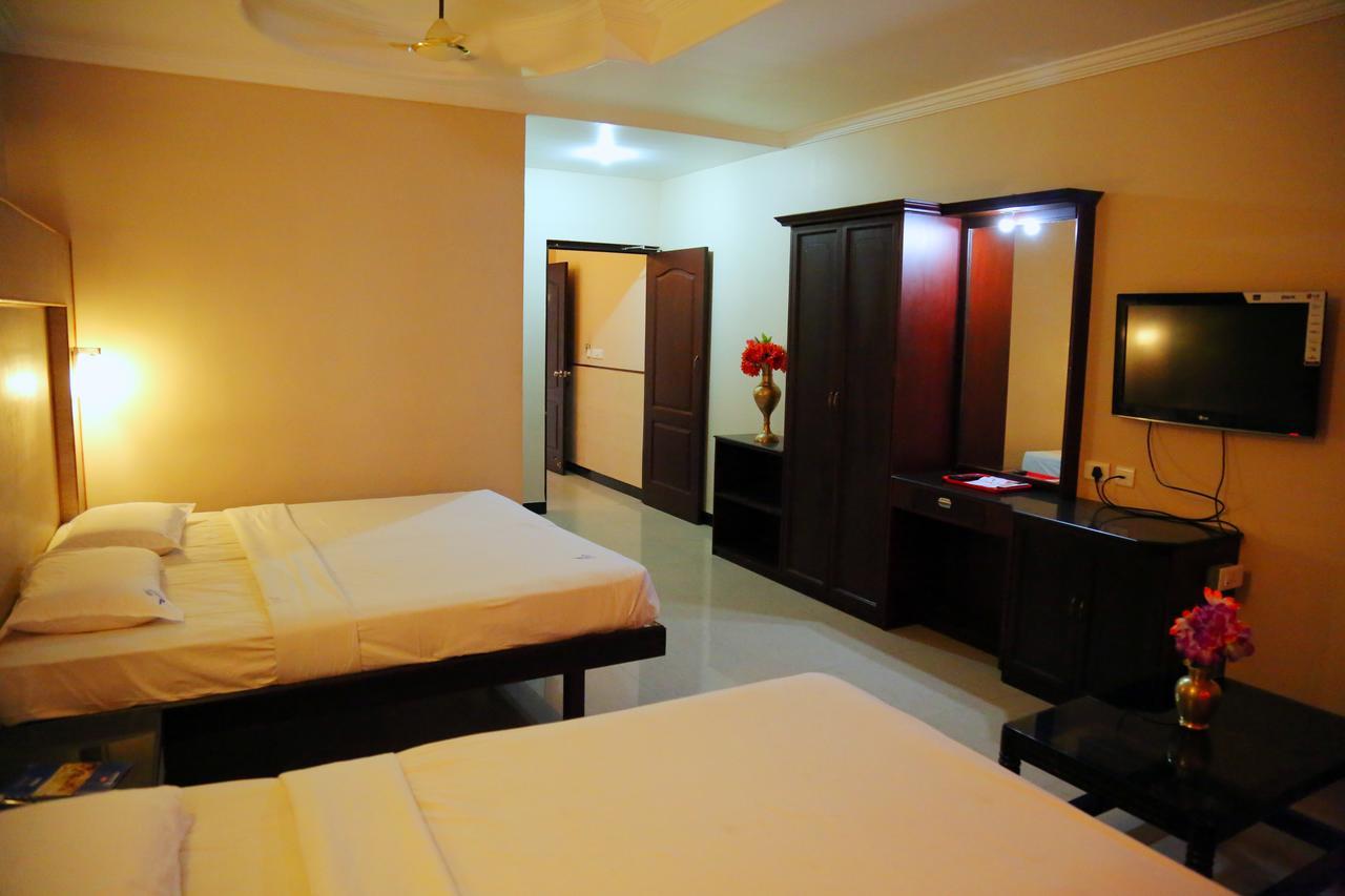 Hotel Vels Court Palni Kültér fotó