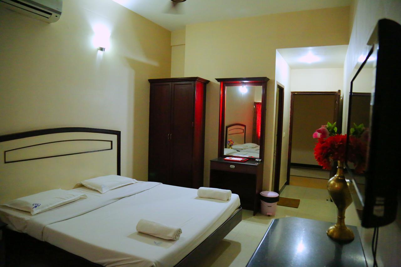 Hotel Vels Court Palni Kültér fotó